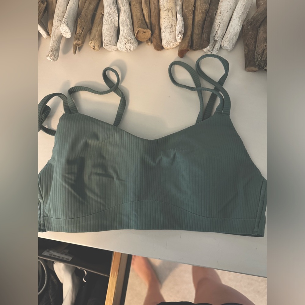 Lululemon Like a cloud Bra